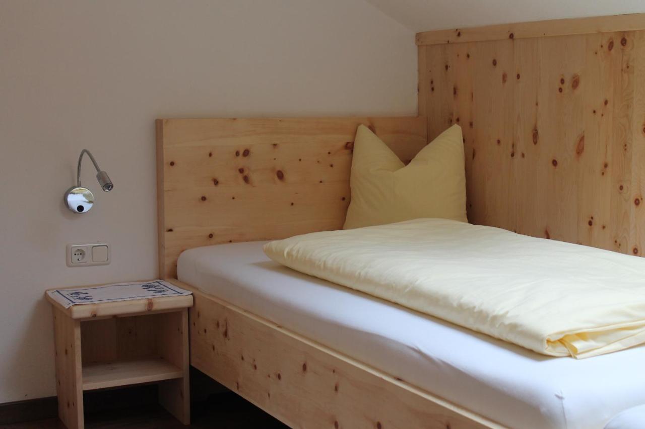 Ferienapartmenthaus Hubertushof Mittenwald Dış mekan fotoğraf