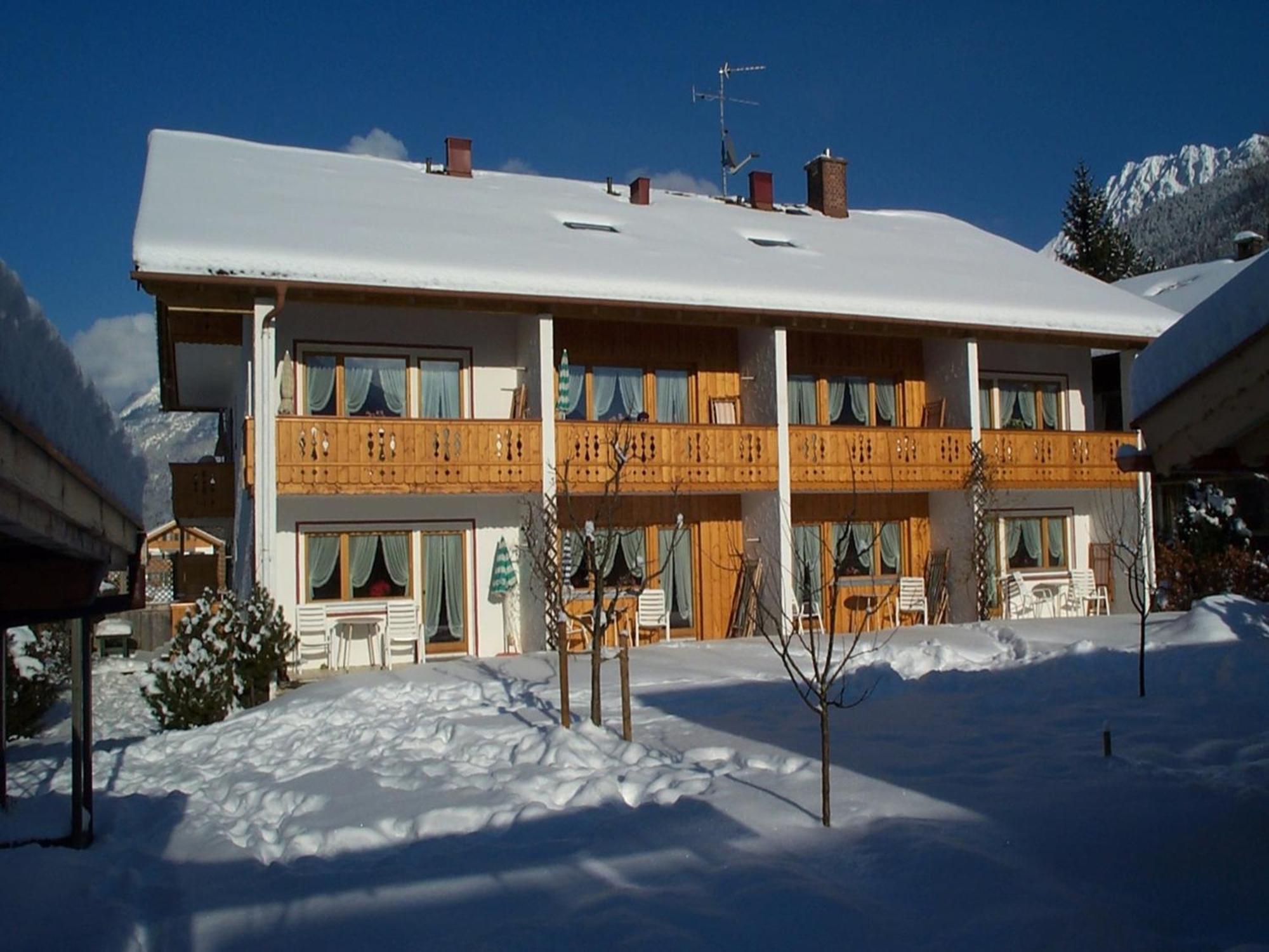 Ferienapartmenthaus Hubertushof Mittenwald Dış mekan fotoğraf