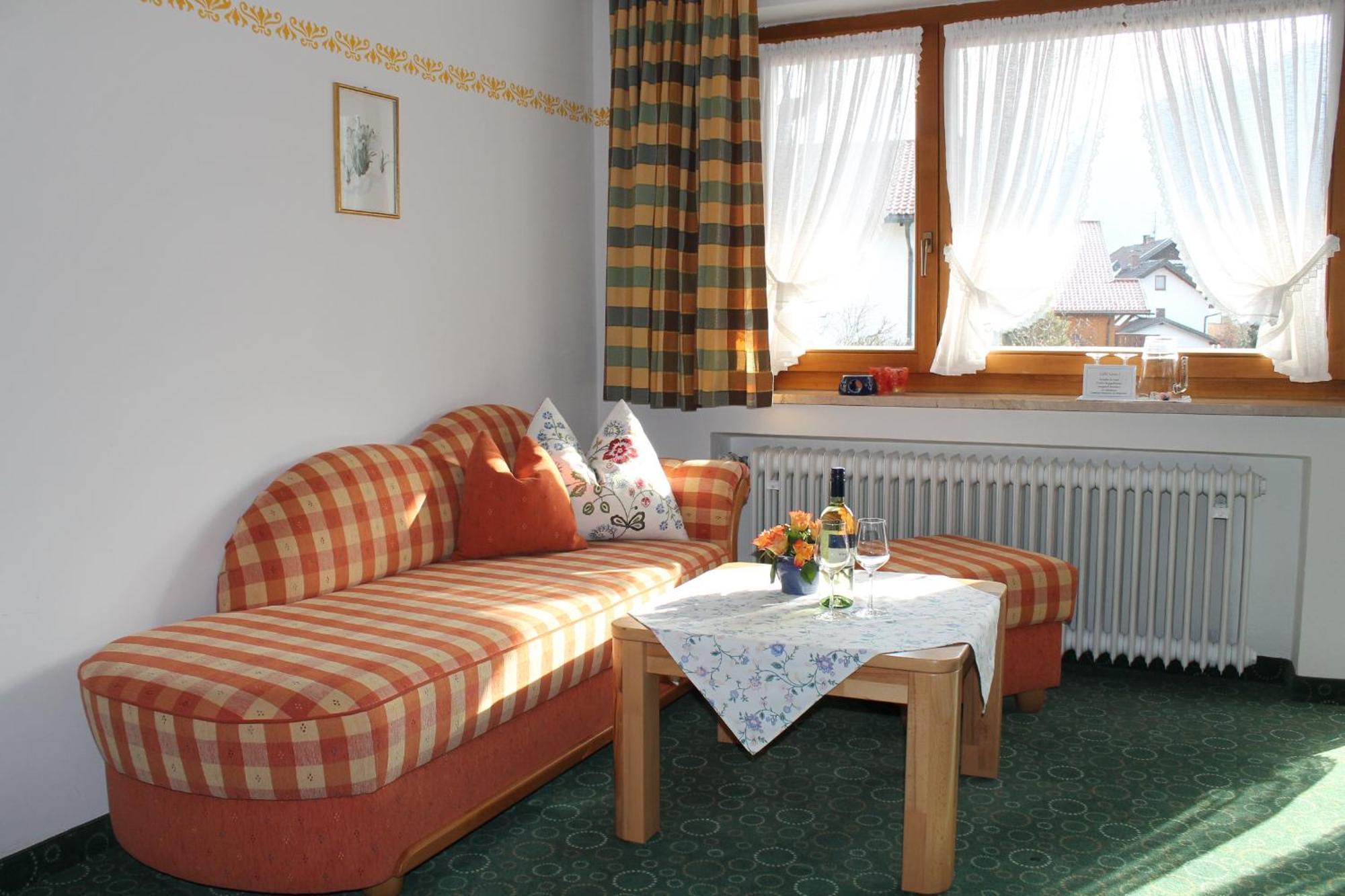 Ferienapartmenthaus Hubertushof Mittenwald Dış mekan fotoğraf